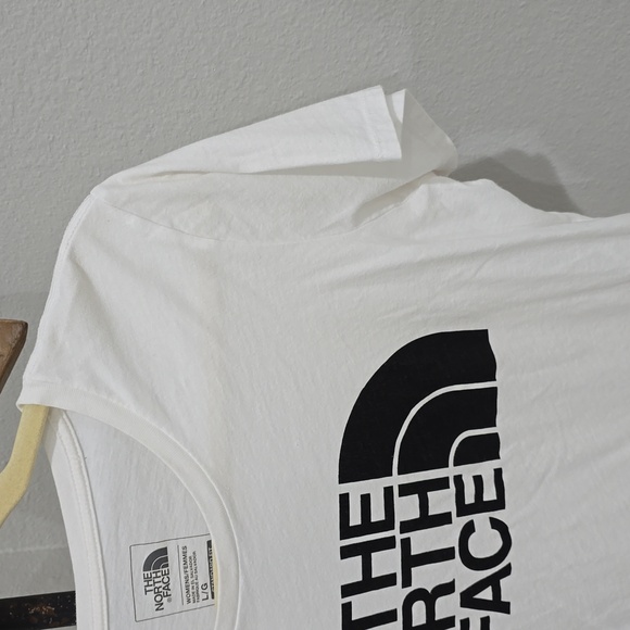 The North Face Women's White Short Sleeve Tee Black Logo T-Shirt Medium - Picture 5 of 11